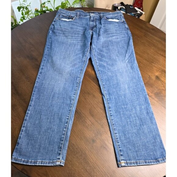 Lucky Brand Men's 223 StraExperience the perfect blend of comfort and style with - Picture 1 of 16